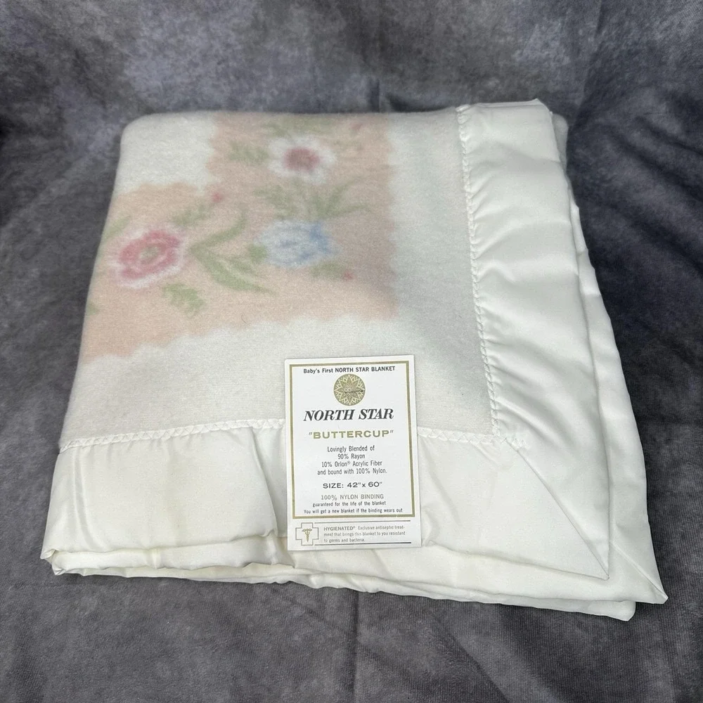 Vintage North Star Buttercup Baby's First Blanket Satin Trim Floral Pastel Fleec